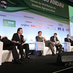 Agrofy e Clube Agro fortalecem parceria em evento da Andav