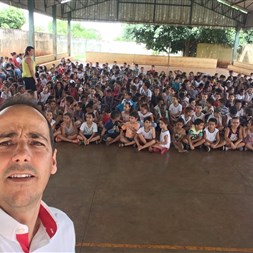 FMC, Grupo G4 e Coop-Recicla promovem ação de voluntariado em Rio Verde-GO