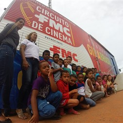 Circuito FMC de Cinema leva arte e entretenimento às  comunidades rurais de São Desidério (BA)